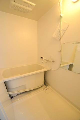 バス・シャワールーム　浴室乾燥機能付バス