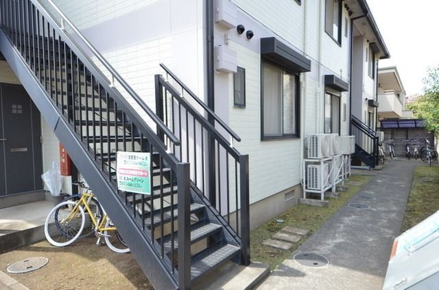 エントランス　入口