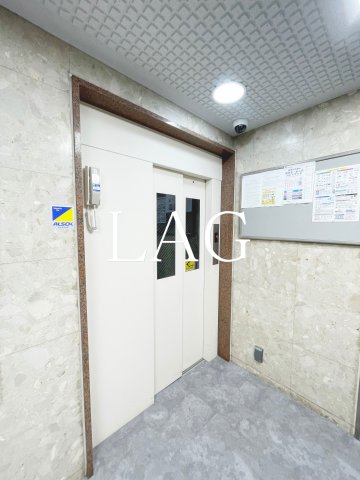 その他共有部分　エレベーター付きです。