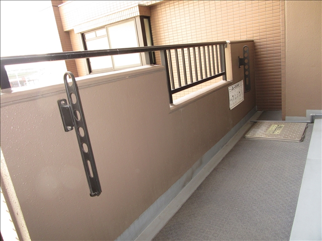 バルコニー　落ち着いた時間を過ごせるバルコニーです