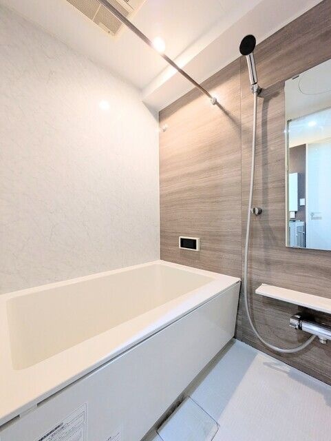 バス・シャワールーム　初期費用分割可★ご希望の場所まで無料送迎サービス付♪