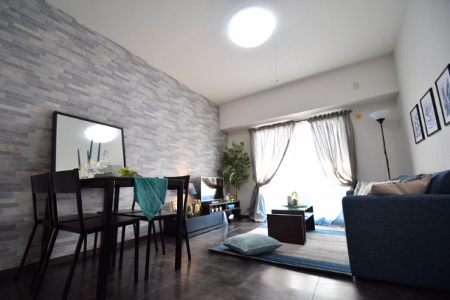 居室・リビング　モデルルーム仕様の為家具は付きません