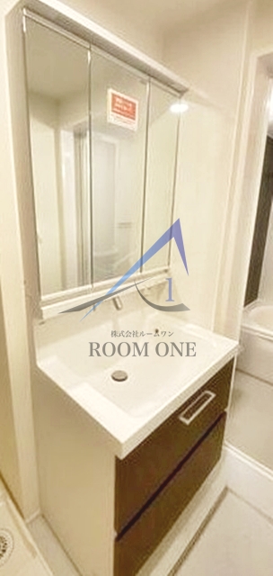 洗面設備　洗面台です。