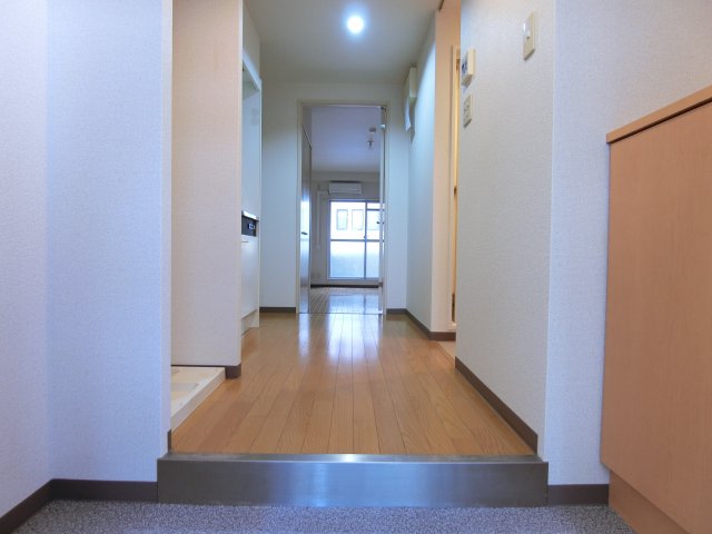 玄関　詳細は、RISUMO江坂本店→06-6155-7137まで♪