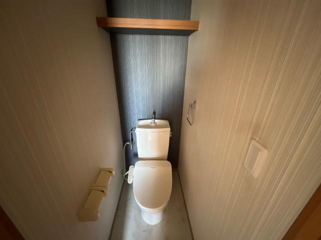 トイレ　シャワー付トイレ