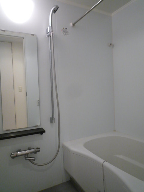 バス・シャワールーム　参考写真です