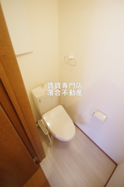 トイレ　ウォシュレット付き♪