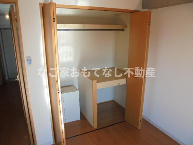 収納　※写真は別号室