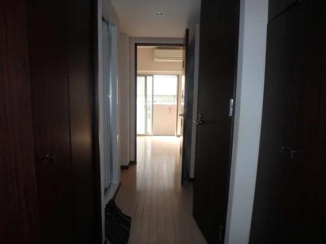 玄関　ゆったりとした玄関です