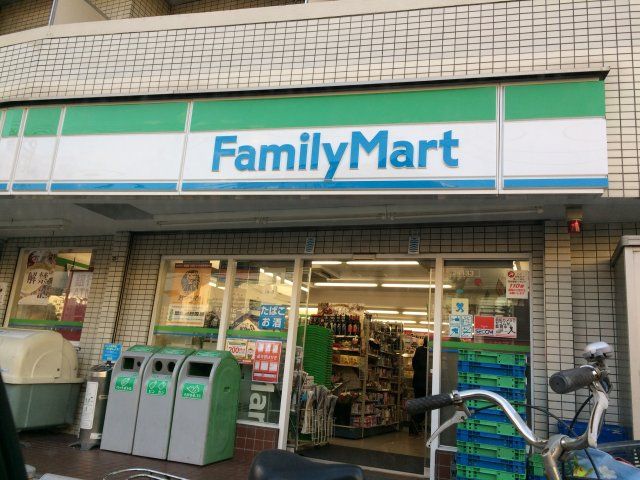 コンビニ　ファミリーマート金沢瀬ケ崎店（コンビニ）まで855m