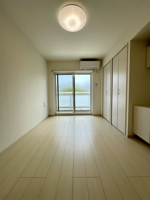 居室・リビング　同施工会社参考写真です