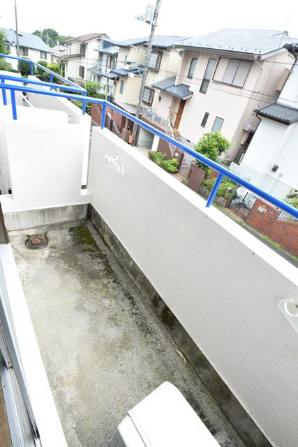 バルコニー　203参照