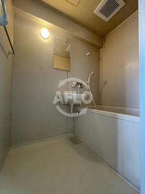 バス・シャワールーム　リアライズ玉出　風呂