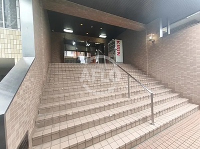 ロビー　リアライズ玉出　ロビー