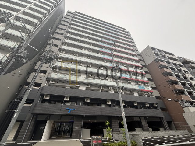 建物外観　セレニテ難波グランデシュッド　外観