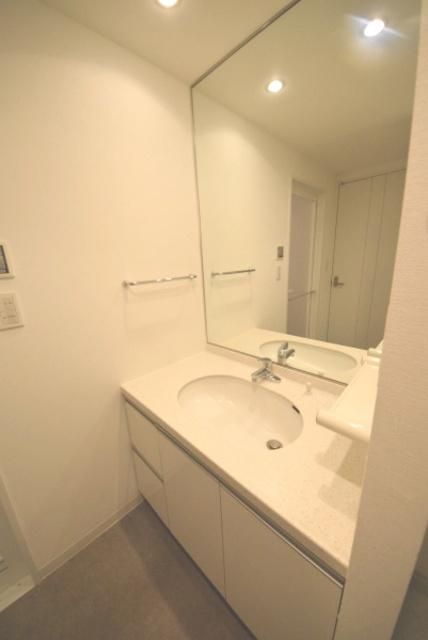 洗面設備　★独立洗面台★