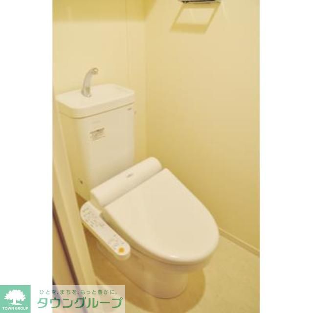 トイレ　※写真は同タイプ住戸です。