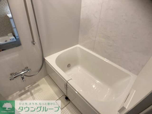 バス・シャワールーム　※写真は同タイプ住戸です。