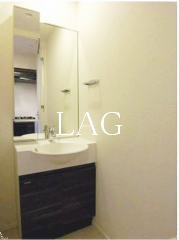 洗面設備　独立洗面台です。