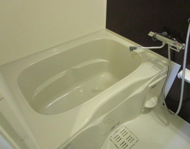 バス・シャワールーム　ゆっくりとバスタイムをお楽しみください♪