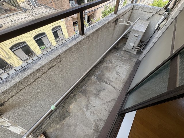 バルコニー　落ち着いた時間を過ごせるバルコニーです