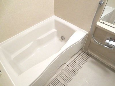 バス・シャワールーム　★追い炊きバスルーム★