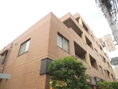 建物外観　★キレイなタイル貼り★