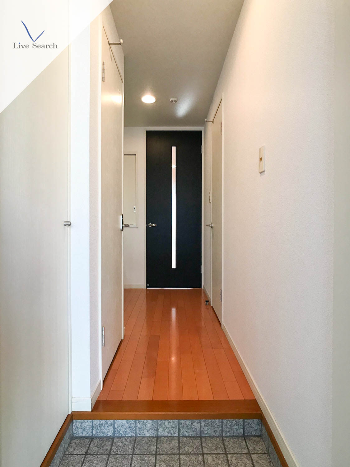 玄関　シンプルで使いやすい玄関です