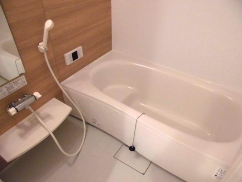 バス・シャワールーム　図面と現状に相違がある場合には現状を優先