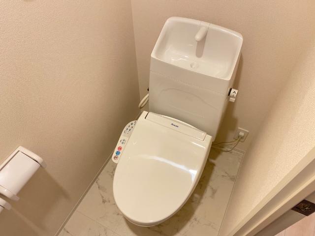 トイレ　シャワー付トイレ