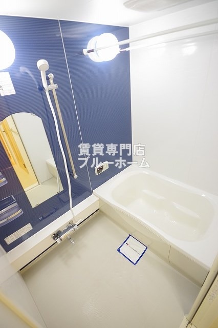 バス・シャワールーム　広いお風呂です！