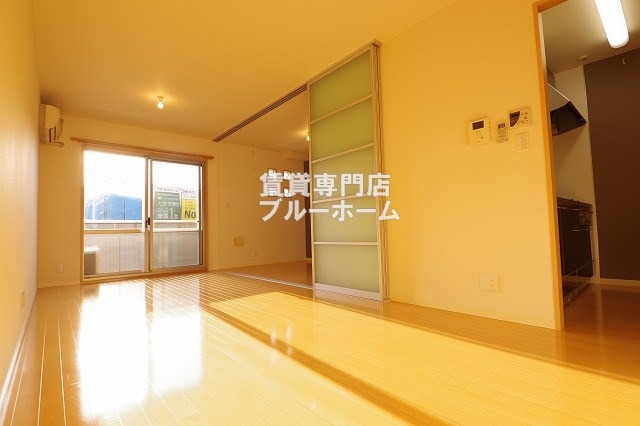 その他　別角度からリビング！