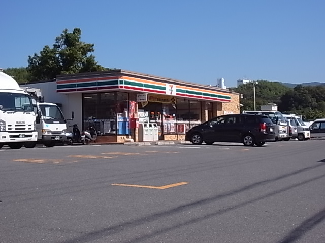 コンビニ　セブンイレブン 天理インター店（コンビニ）まで735m