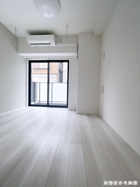 居室・リビング　使いやすい形の為、レイアウトを楽しめます♪