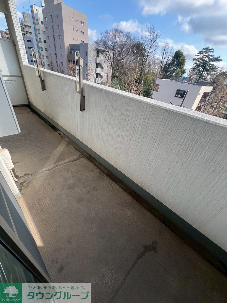 バルコニー　バルコニー