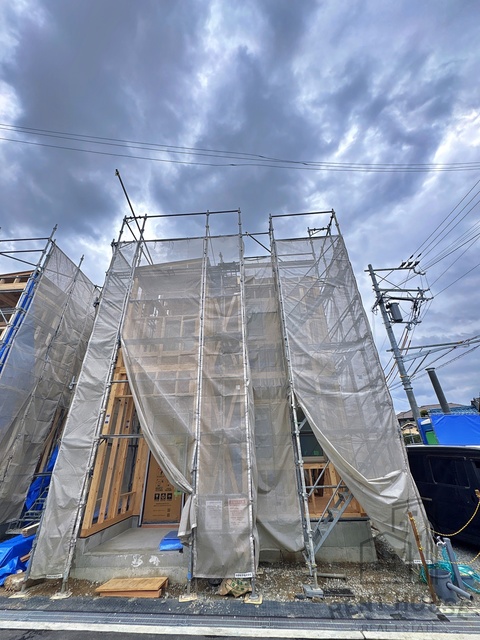 エントランス　外観（建設中）