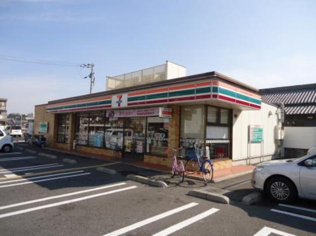 コンビニ　セブンイレブン和泉伯太町店（コンビニ）まで805m