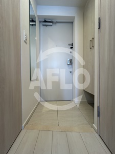 玄関　カーサレグラス城東セントラル　玄関