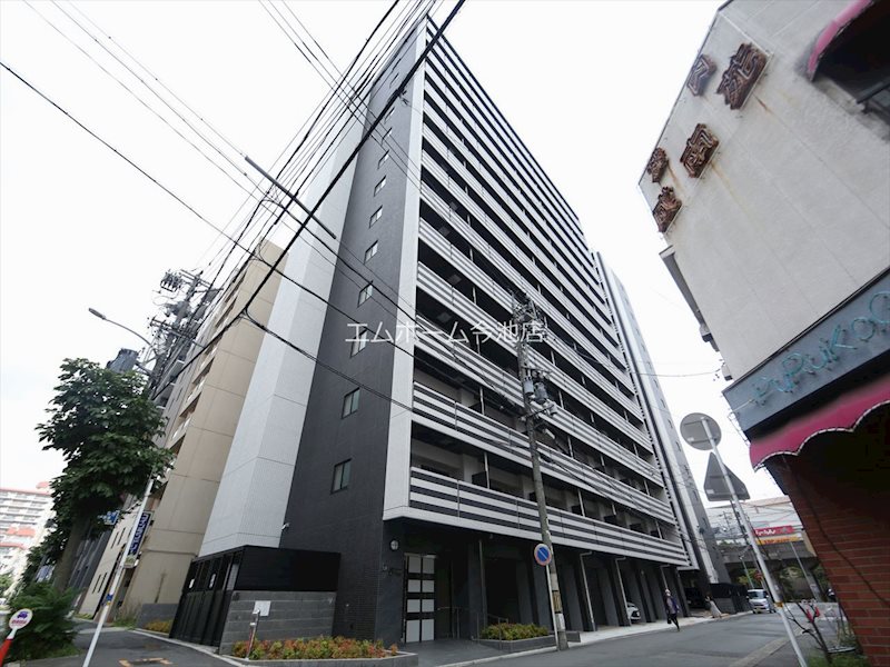 建物外観　外観　オートロック防犯カメラTVモニターホン宅配BOX完備