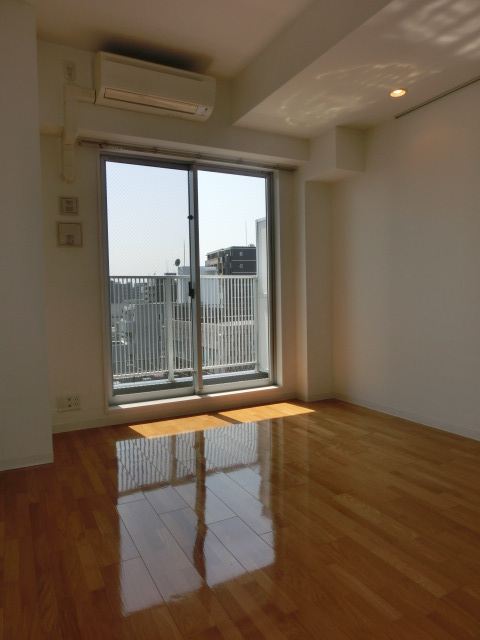 居室・リビング　PORTO PARTIRE YOKOHAM　洋室