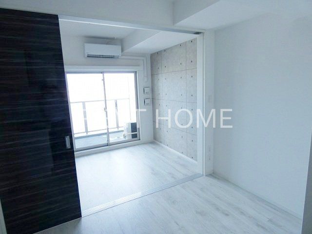 居室・リビング　ダイニング～洋室