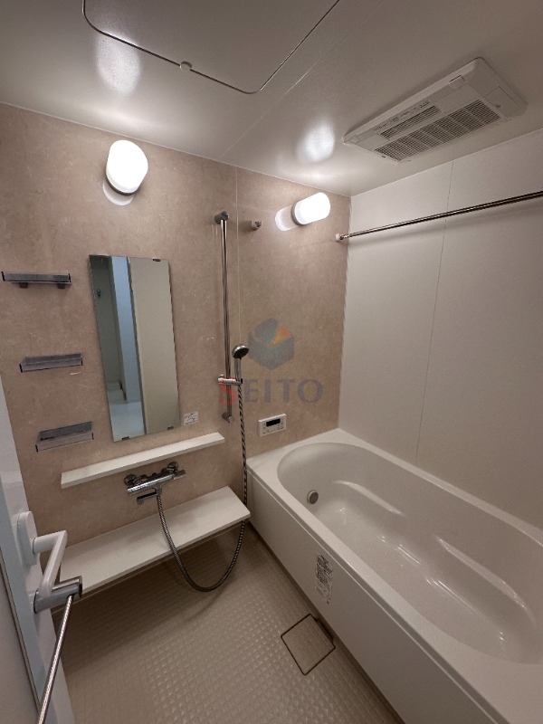 バス・シャワールーム