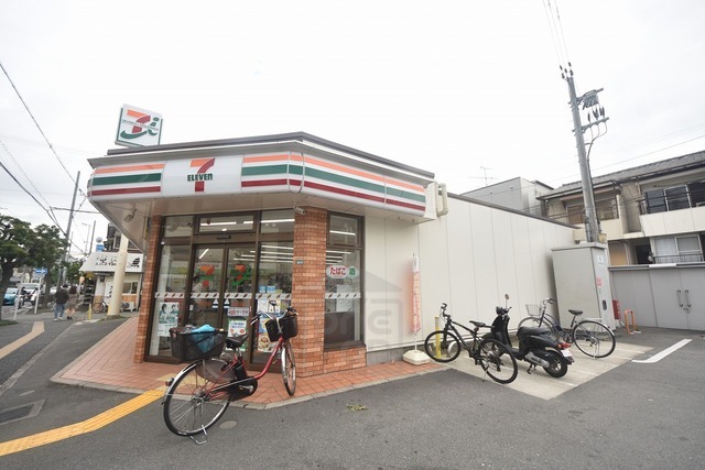 コンビニ　セブンイレブン　豊中岡町東店（コンビニ）まで412m
