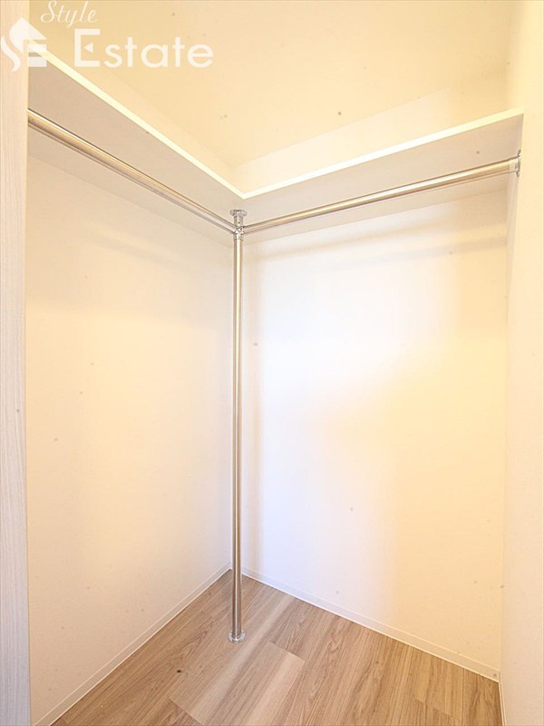 収納　ウォークインクローゼット