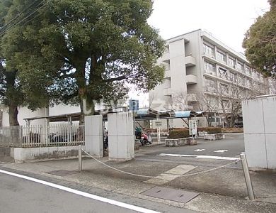 大学・短大　国立高知大学（大学・短大）まで1051m