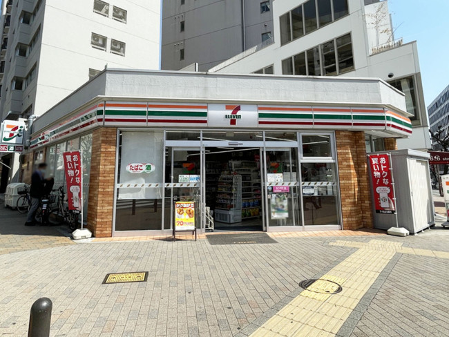 コンビニ　セブンイレブン神戸鯉川筋店（コンビニ）まで315m