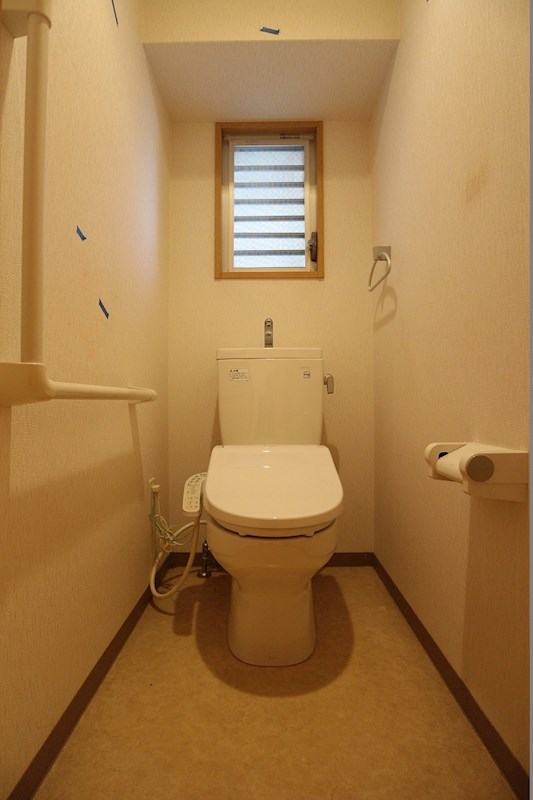 トイレ　参考画像