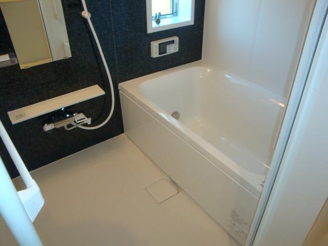 バス・シャワールーム　バス（イメージ）