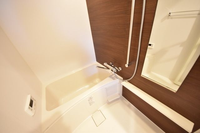 バス・シャワールーム　ここで疲れを癒しましょう