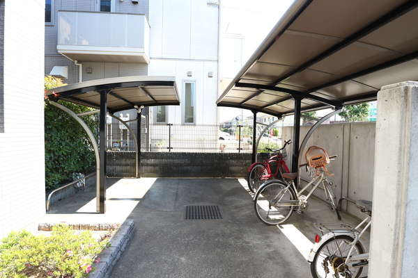 その他　駐輪場